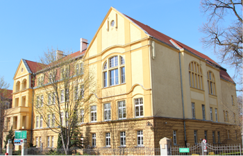 Główny budynek Fundacji Ewangelickie Centrum Diakonii i Edukacji im. ks. Marcina Lutra